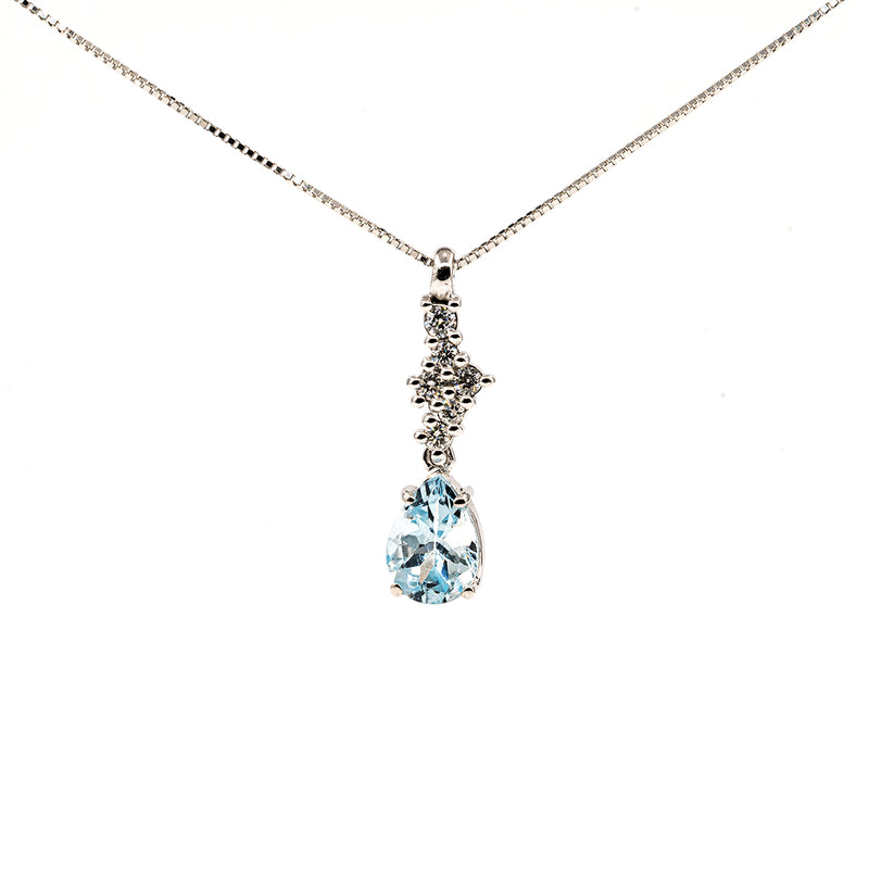 Gold necklace 23 with aquamarine.