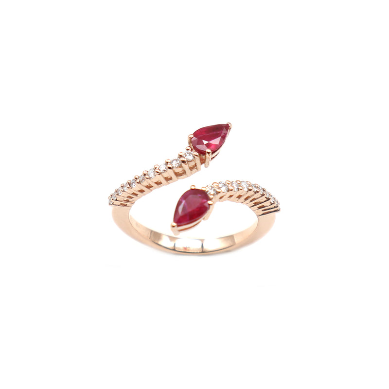 302 GC gold ring with pink sapphire.